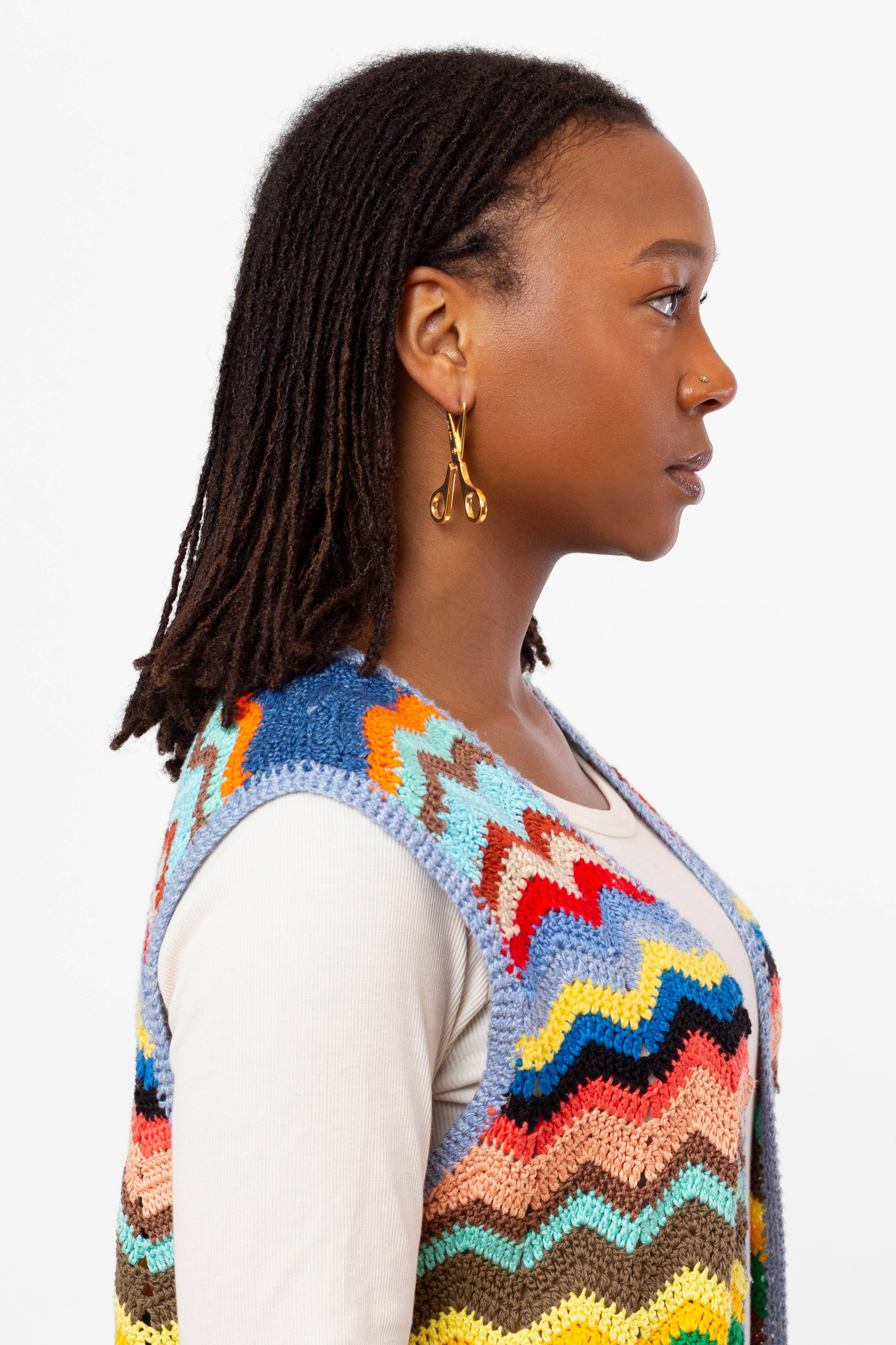 Coco Clem - Wholesale Hoop Earrings - Scissor Earrings in Gold4