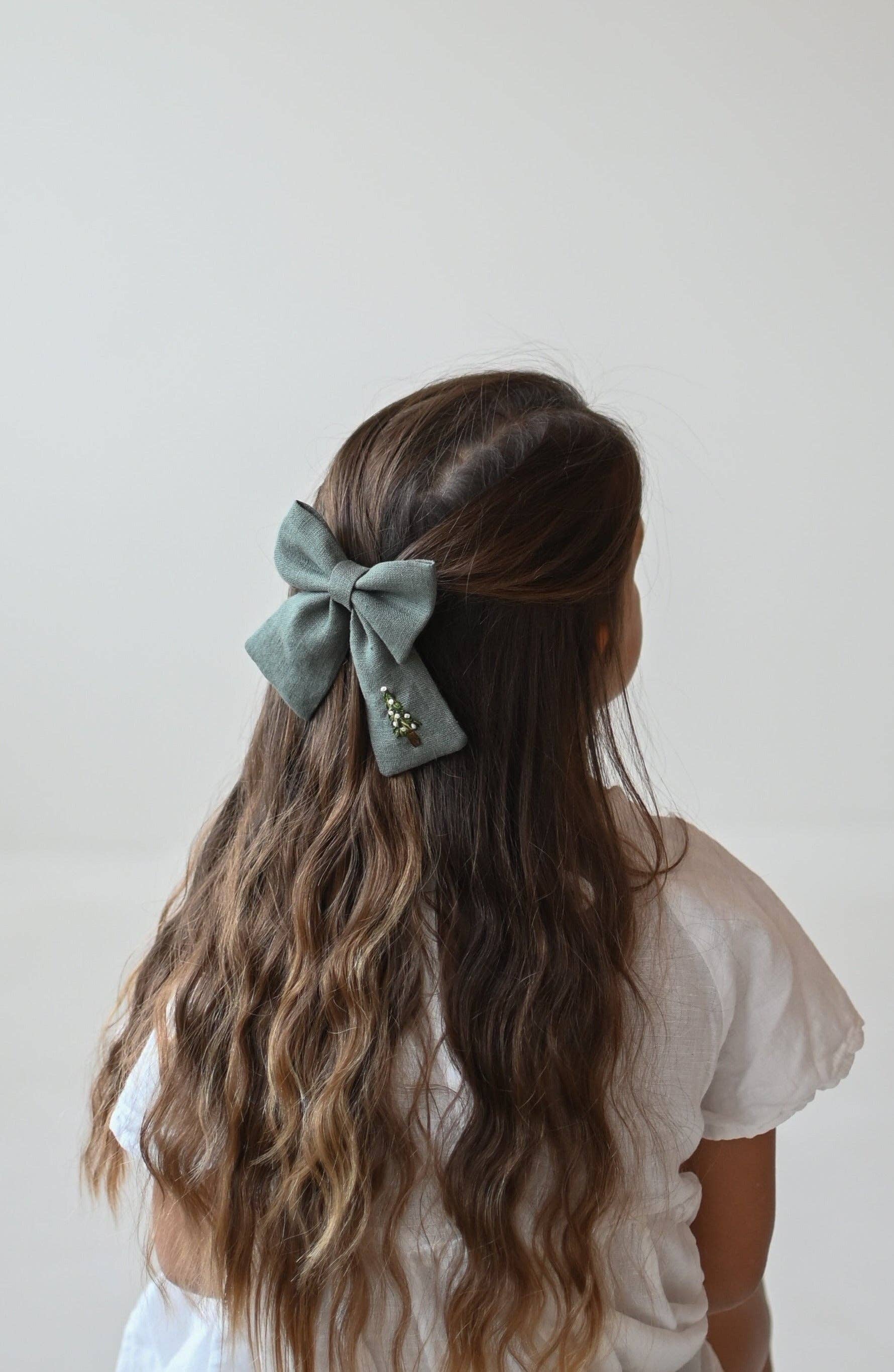 Lanika Atelier, Nika Korošec s.p. - Wholesale Hair Bow - Women's - Midi and Large hair bows Christmas tree3