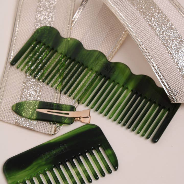 Peignee Paris - Wholesale Hair Clip - Women's - Emerald hair clips (pair)