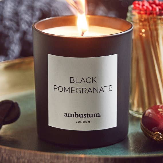 Black Pomegranate Candle for wholesale by ambustum