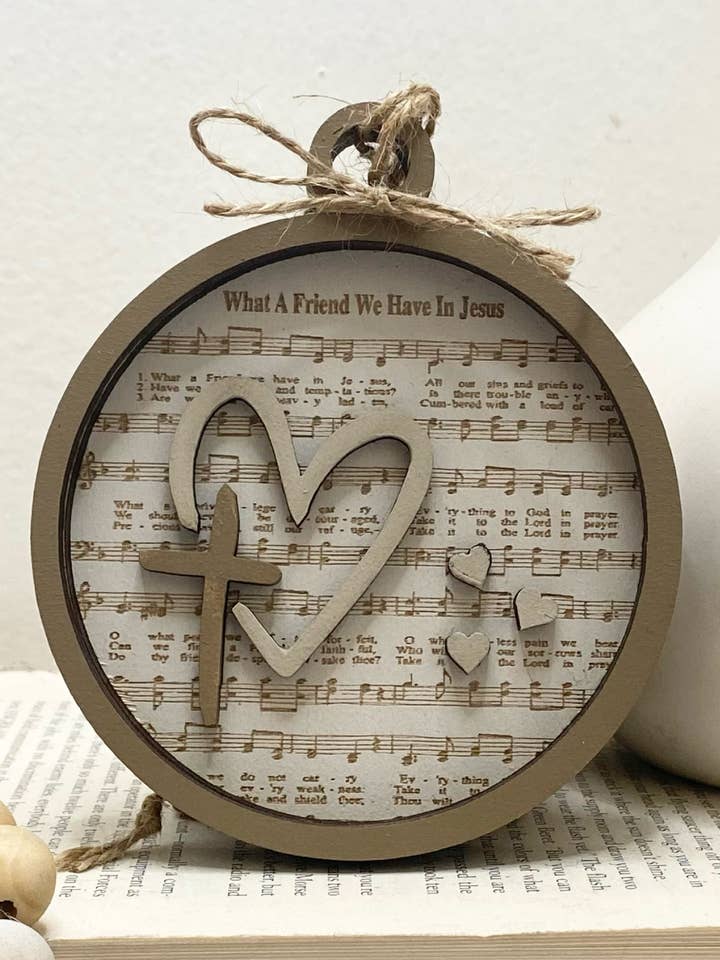 Décoration ou étiquette cadeau What A Friend pour la vente par Pine Designs