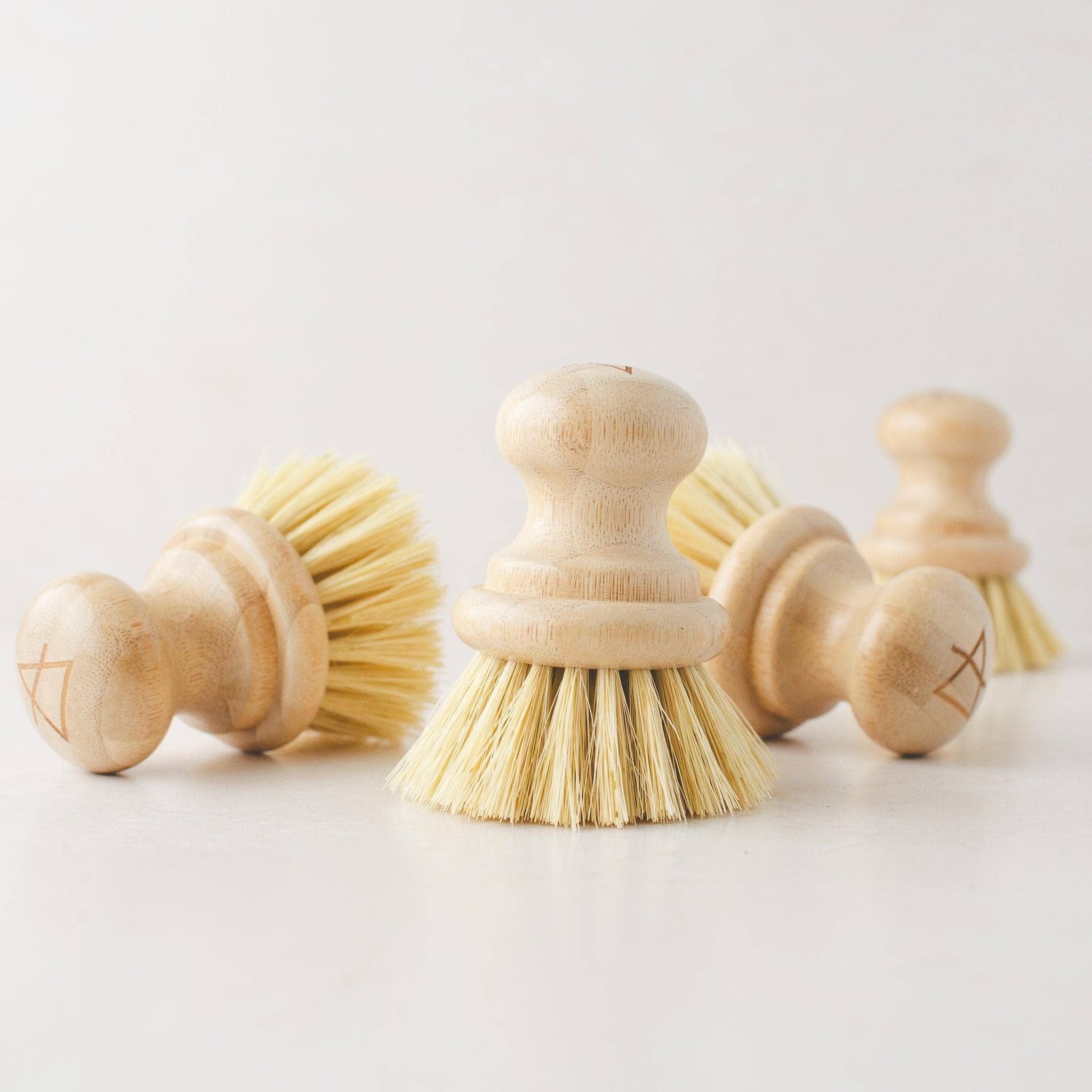 Simple Alchemy Co - Wholesale Cleaning Brush - Compostable Dish Brush6