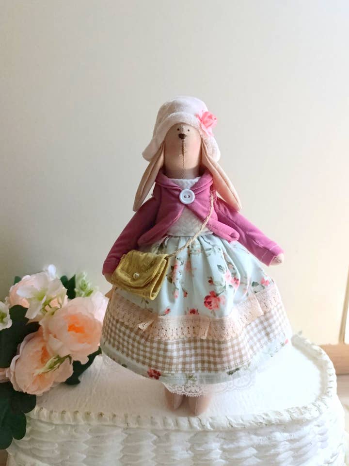 Konijnenhandgemaakte Pop, Konijnenspeelgoed, Katoenen Konijnenzacht voor wholesale door ChernikovaNataliya