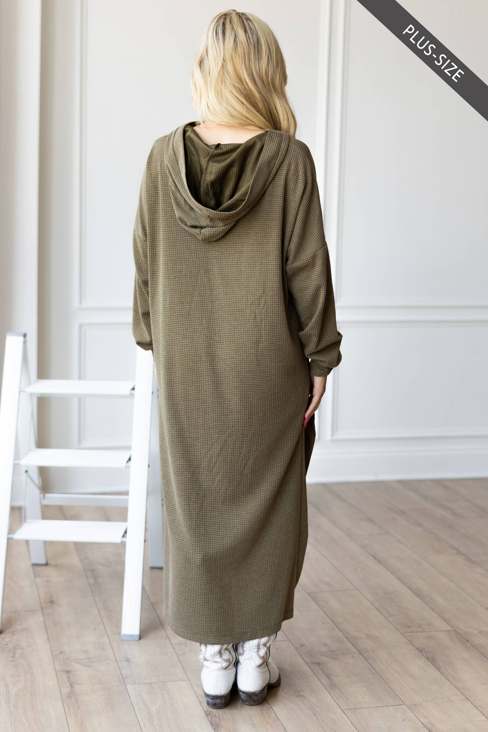 Dear Scarlett - Wholesale Dress - Women's - PLUS SIZE Waffle Knit Thermal Duster6