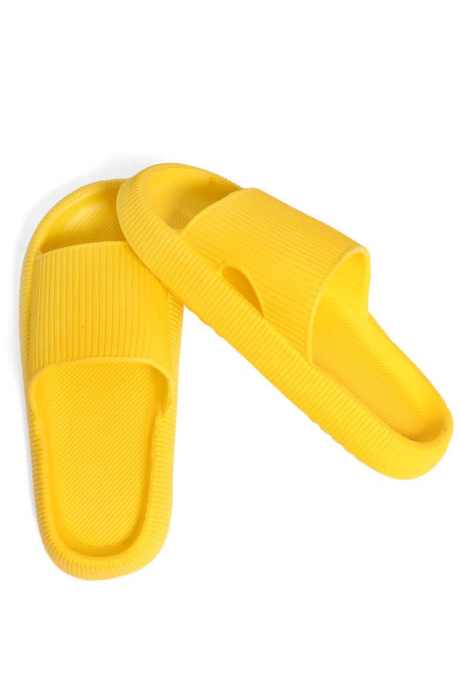 Hana - Wholesale Slippers - Women's - Solid Color Comfy Sleeper1