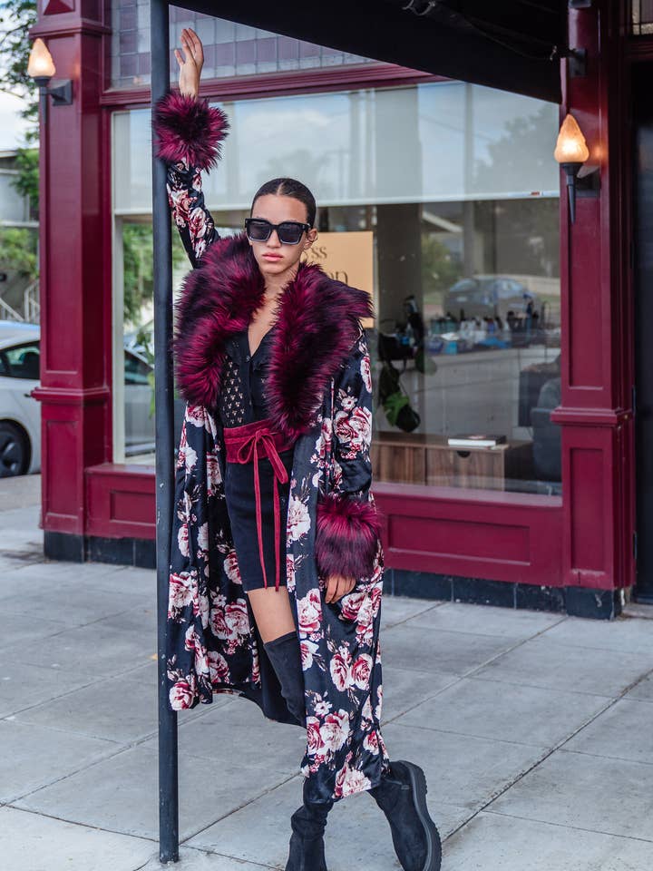 Jennafer Grace - Wholesale Fur/Faux Fur Coat - Women's - Penny Roses Nouveau Faux Fur Jacket6