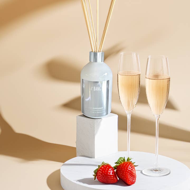 Reed diffuser - Champagne & Strawberries - Limited edition 200ml for wholesale by La'Bang Body