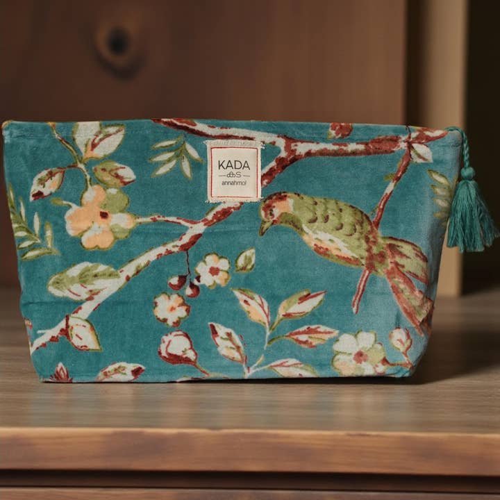 Annahmol - Wholesale Makeup/Cosmetic Bag - Velvet Cosmetic Bag/Pouch: Assorted Prints1
