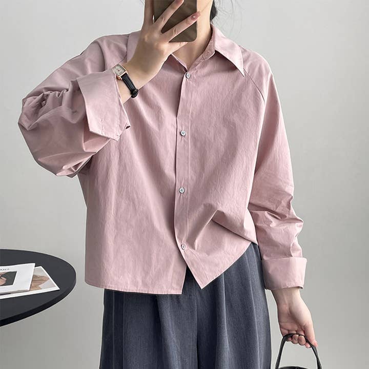 Chemise courte simple à manches longues de couleur unie pour la vente par Lily Clothing