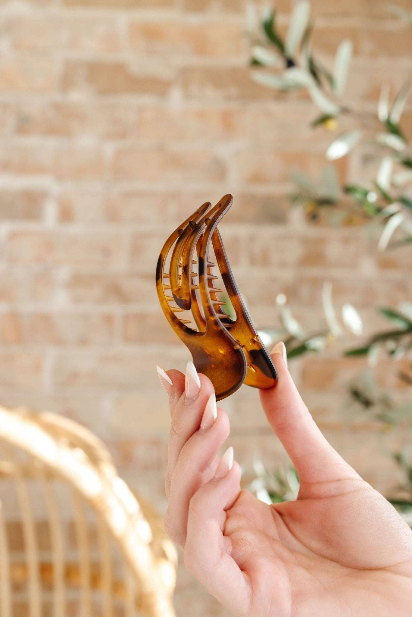 Shop Andi - Wholesale Hair Clip - Women's - Ember Flat Claw Clip0