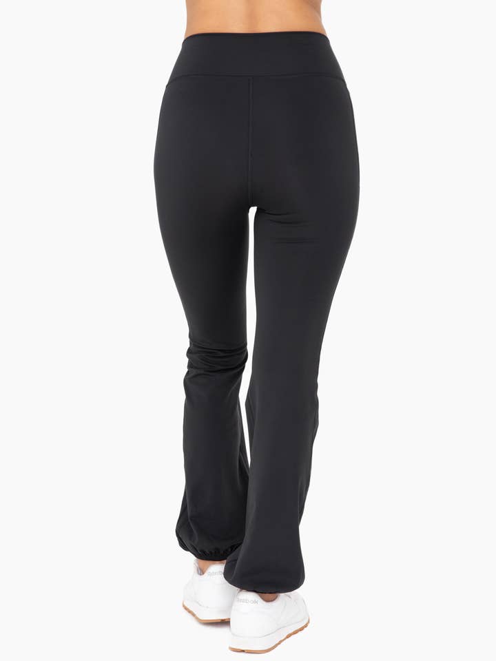Mono B – Großhandel Sport-/Lounge-Leggings – Damen – Leggings Venice mit Bubble-Saum14