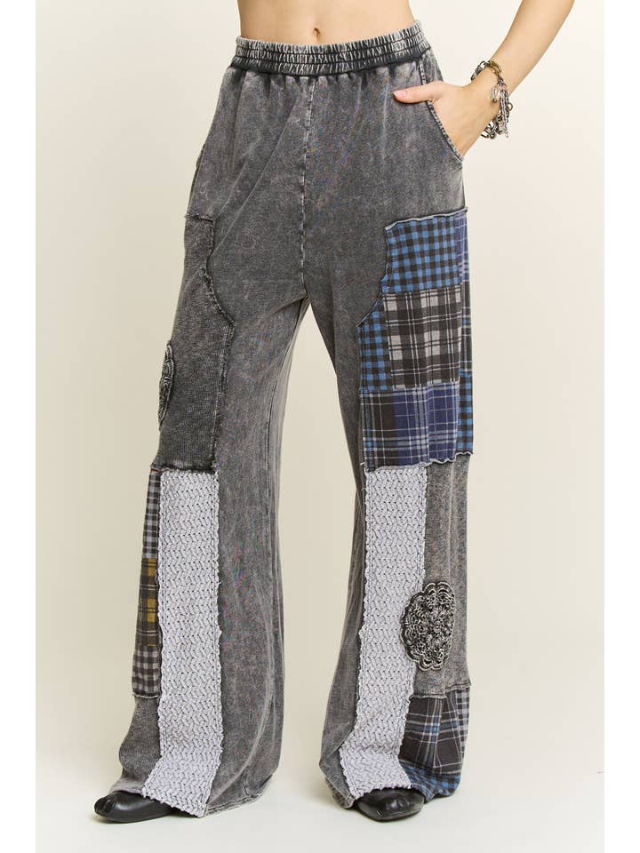 J.Her - Wholesale Pants - Women's - Mineral Washed Plaid Patched Doily Pants HP67361