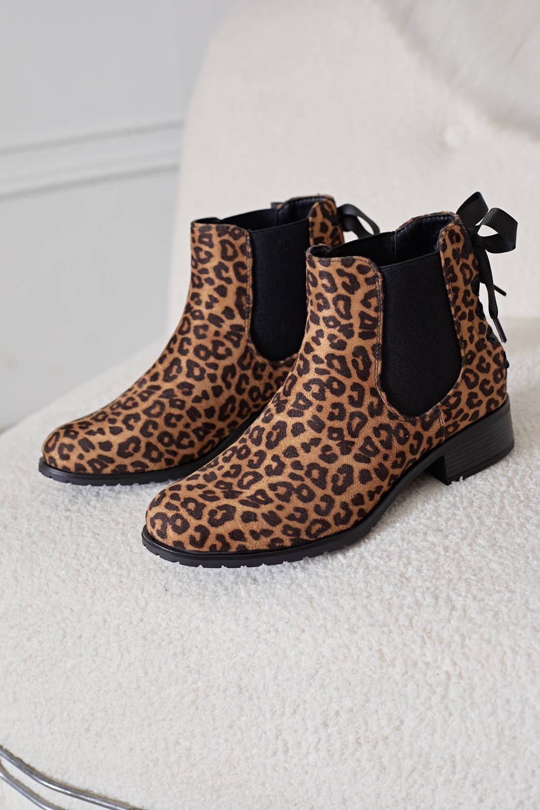 ERYNN - Wholesale Booties - Women's - FLAT ANKLE BOOT WITH BOW - ELSA6