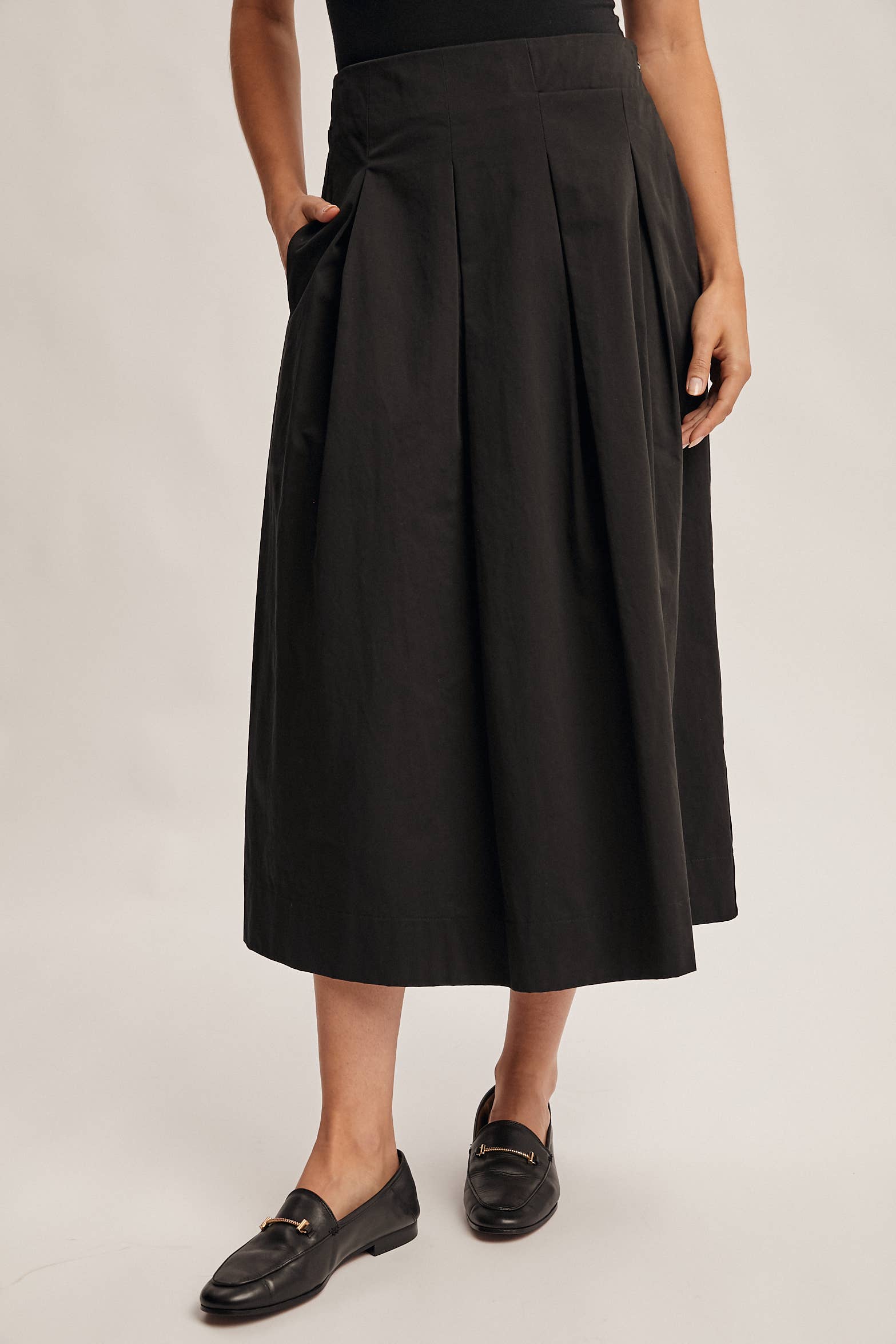 Forte – Engroshandel Nederdel - Dame – Plisseret A-line Midi Nederdel FSK00012