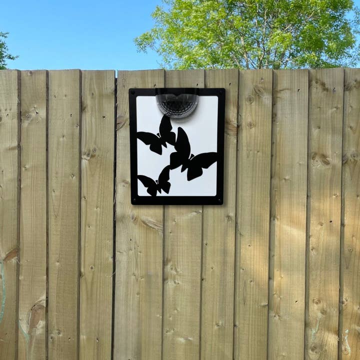 Florys Online – wholesale Outdoor ornament/decor – Butterfly Solar Light Wall Plaque5
