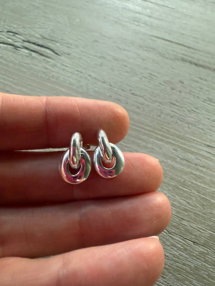 Francesca Øreringe for engroshandel hos Sonya Renee Jewelry