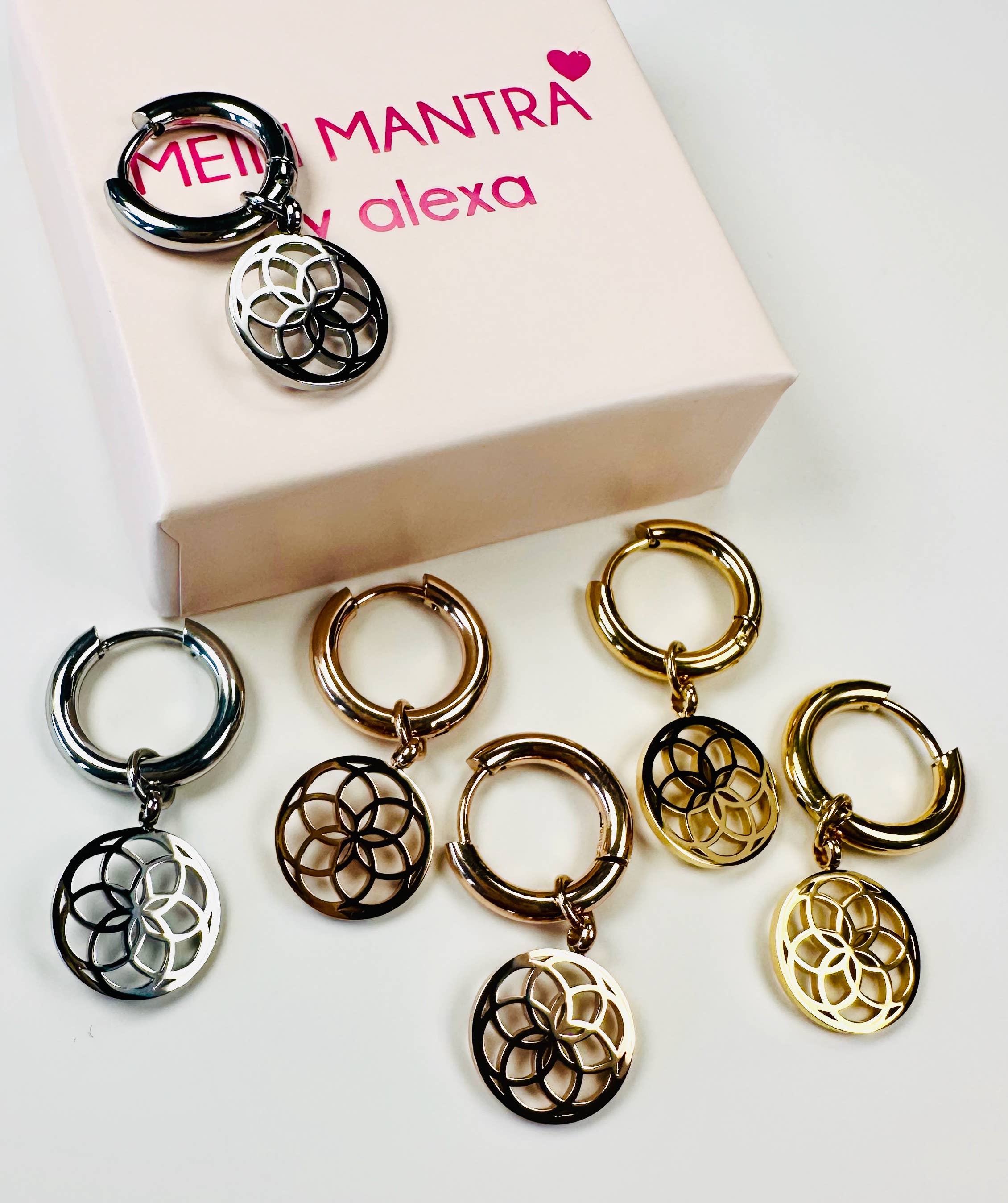 Mein Mantra - Vendita all'ingrosso Orecchini a cerchio - Orecchini a cerchio in acciaio inox con ciondoli Seed of Life0