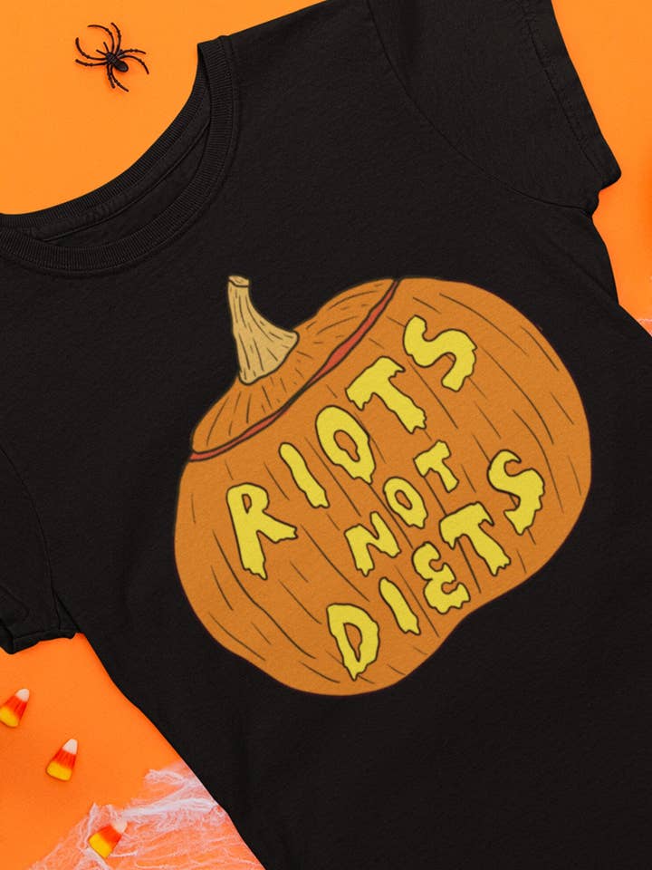 Chiaralascura - Wholesale Screen Printed T-Shirt - Unisex - Unisex t-shirt - T-shirt unisex in cotone biologico1