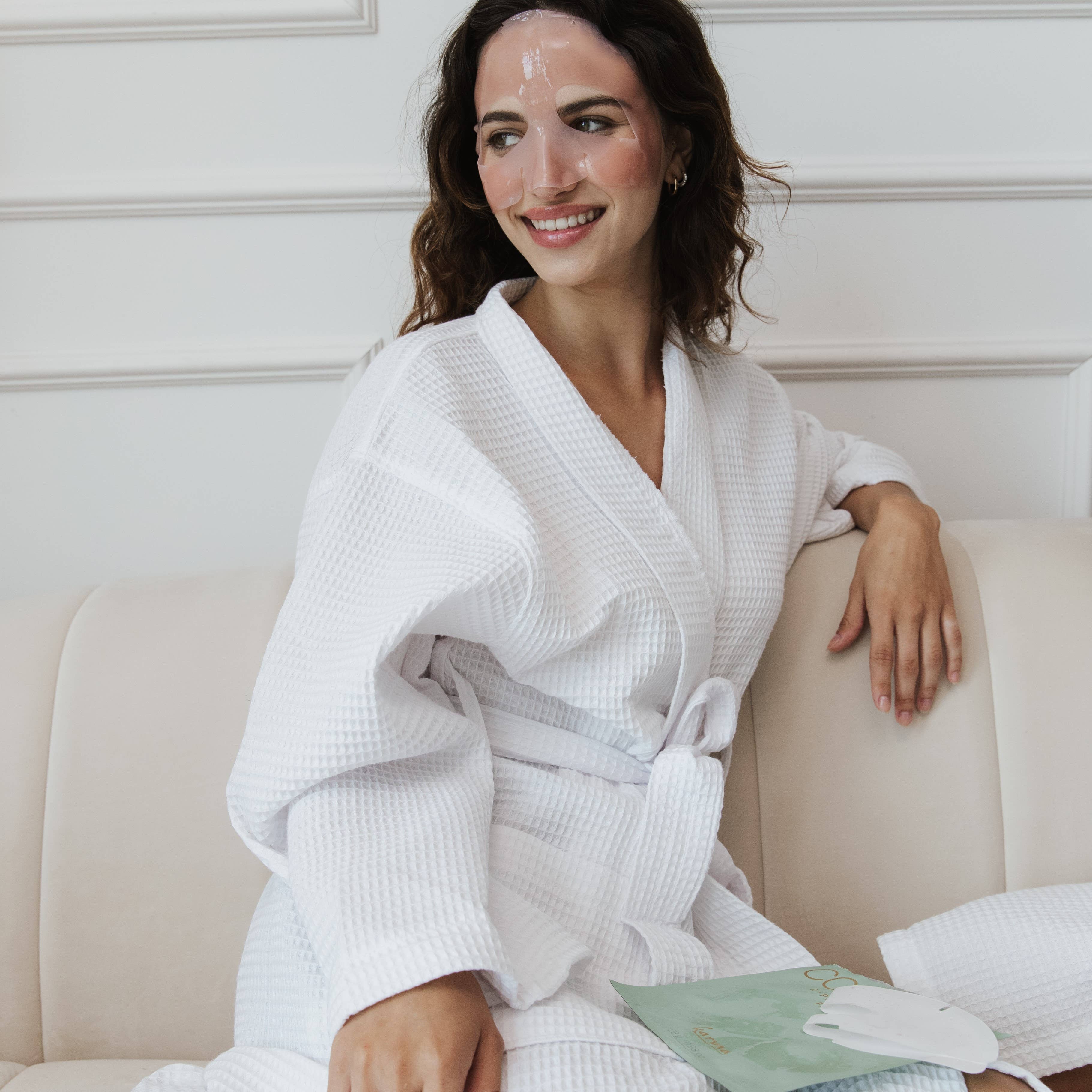 Karuna - Wholesale Skincare Face Mask - Collagen HydroGel Face Mask5