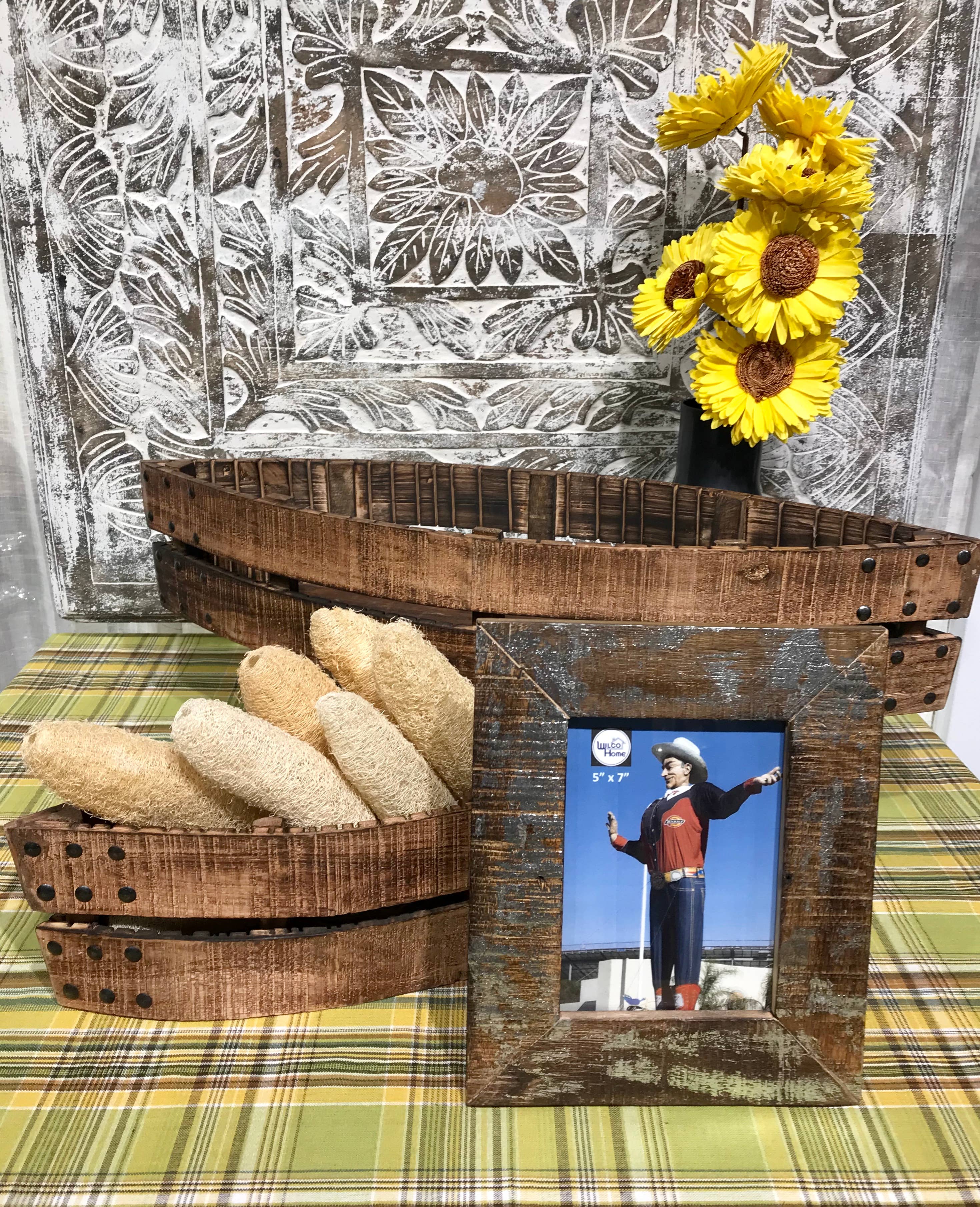 Wilco Home – wholesale Decorative plate/dish/bowl – Set Of 2 Boat Shaped Bowls2