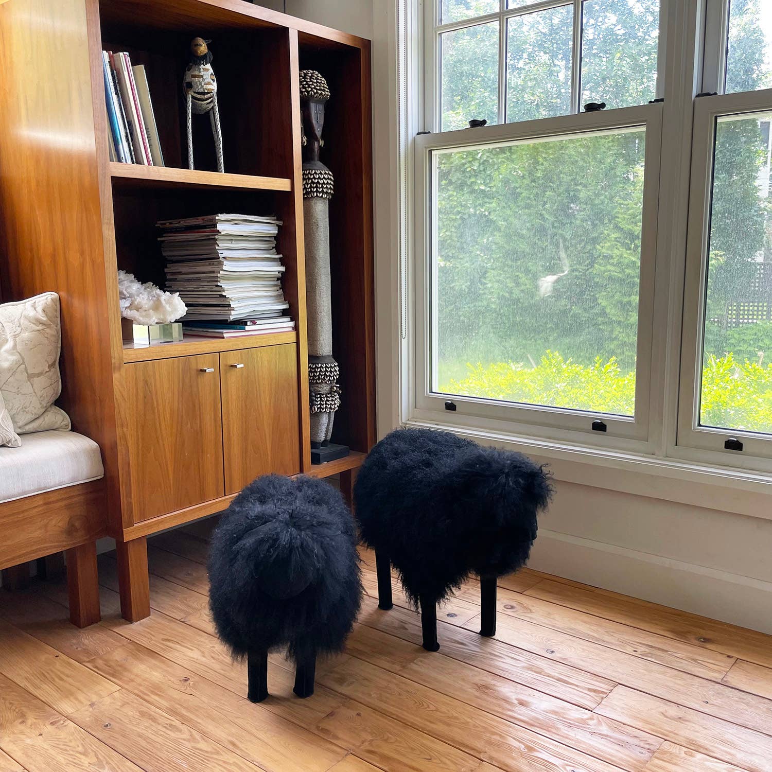 OUTPOST ORIGINAL - Wholesale Decorative Figurine - Decorative Tibetan Lamb Sheep - Black3