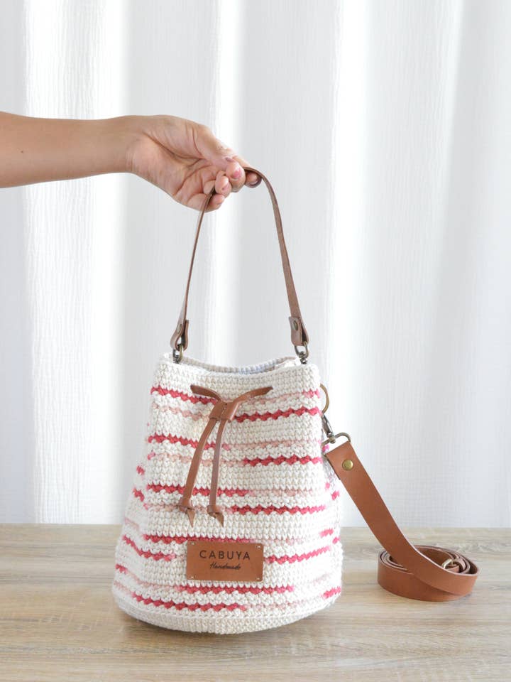 Shigra buckettaske i etnisk Achotillo-design for engroshandel hos Cabuya Handmade