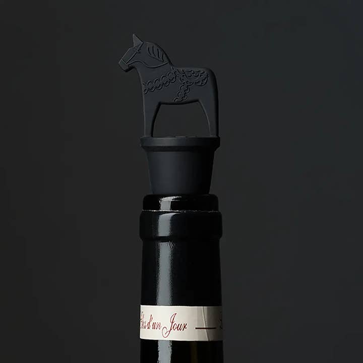 Pufz - Wholesale Wine Stopper - Wine Stopper Dala Horse1