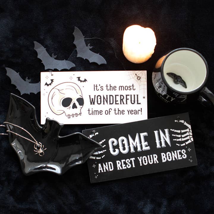 Something Different Wholesale – wholesale Jewellery dish – Gothic Halloween Black Bat Trinket Dish