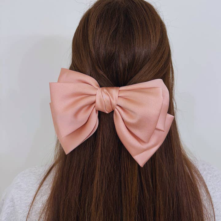 MILK X SODA SATIN PEARL RIBBON HAIR CLIP PINK MILK X SODA SATIN PEARL RIBBON HAIR CLIP PINK