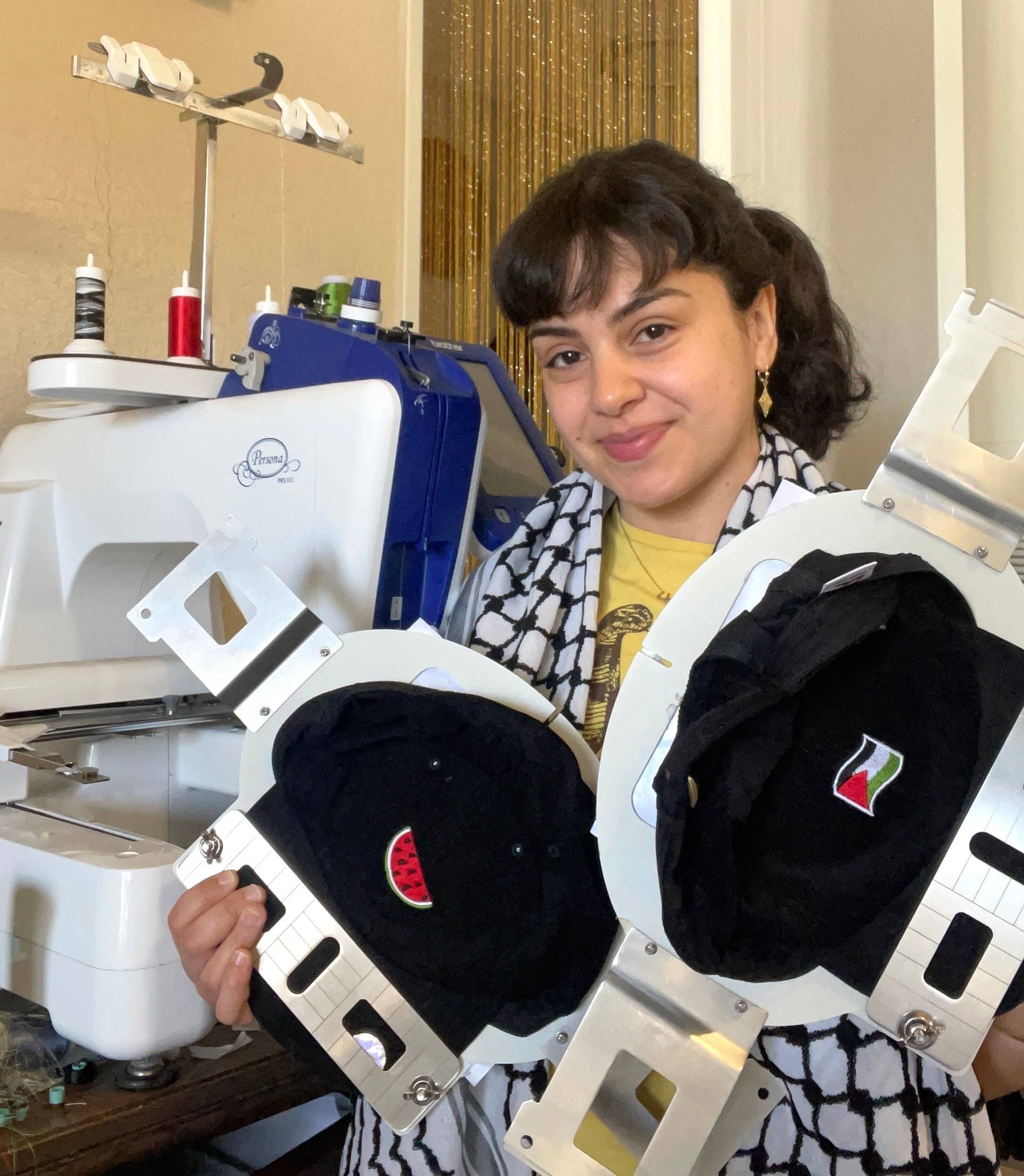 Stitch4pali - Vendita all'ingrosso Cappellino da baseball - Unisex - Cappello in cotone ricamato con anguria palestinese1