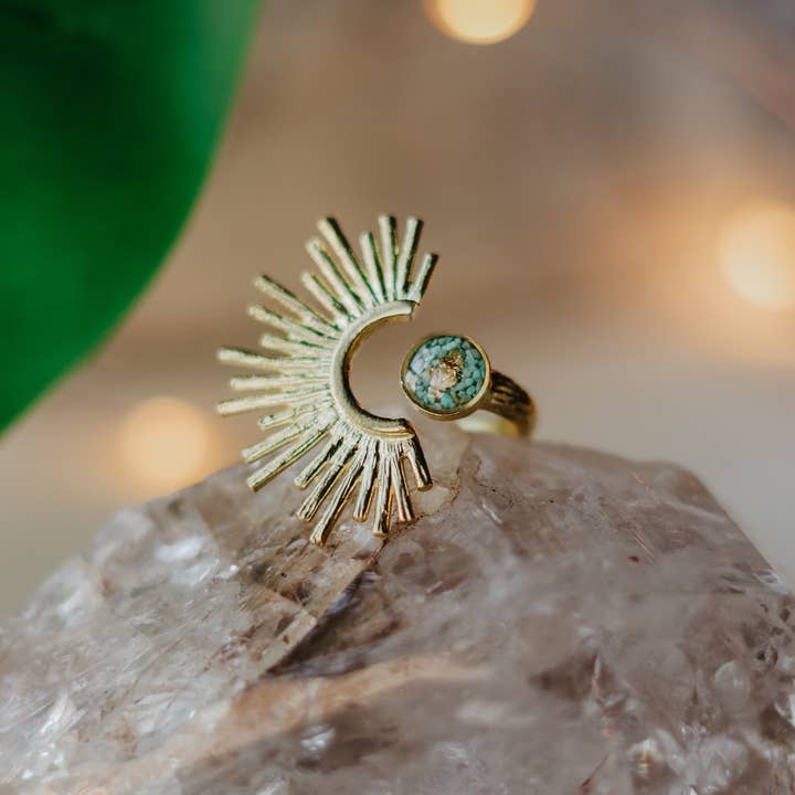 Cameoko - Wholesale Cocktail/statement ring - Adjustable Brass Starburst Ring