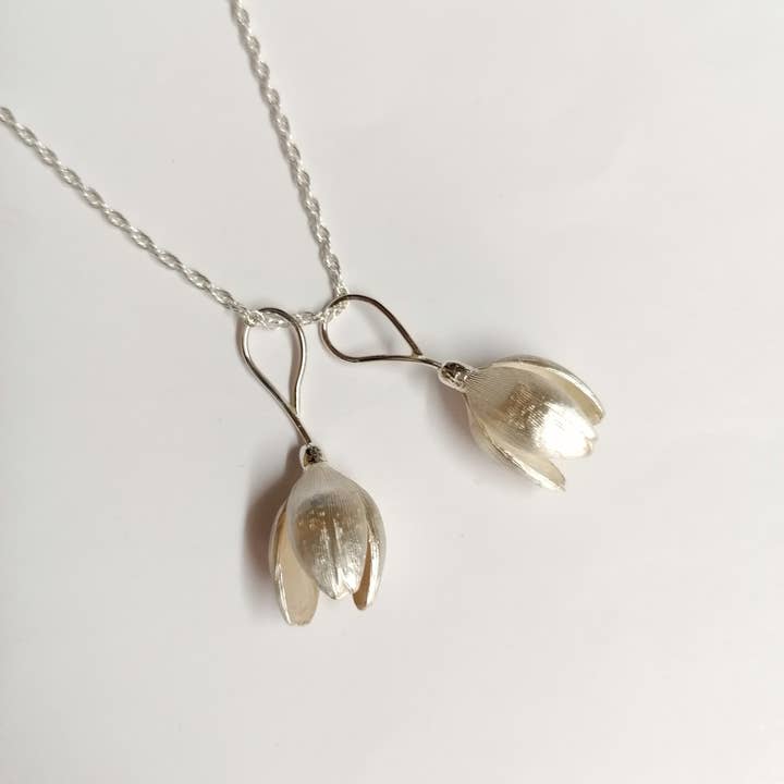Andrew O'Dell Jewellery - Wholesale Pendant/Charm Necklace - Double Snowdrop pendant7