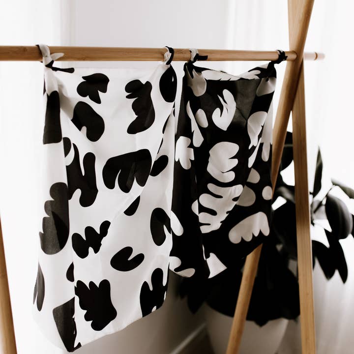 Little Abstract Play Silks for wholesale by Play Silkies