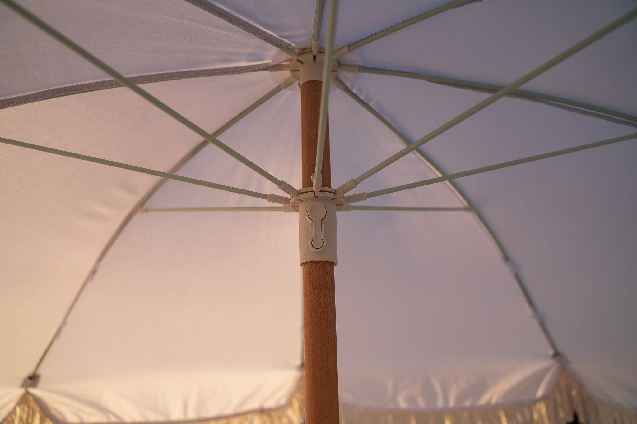 Wind & Sea - Vente Parasol de plage - Parasol vintage Dune avec franges à pampilles pour patio et plage4