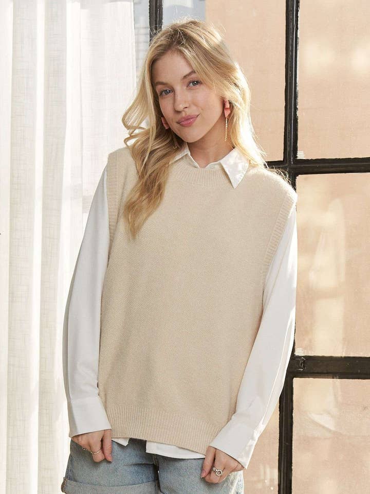 CANOTTA A GIROCOLLO CON SCHIENA LEGGERMENTE APERTA - CESW3898 per la vendita all'ingrosso da parte di ADORA LA