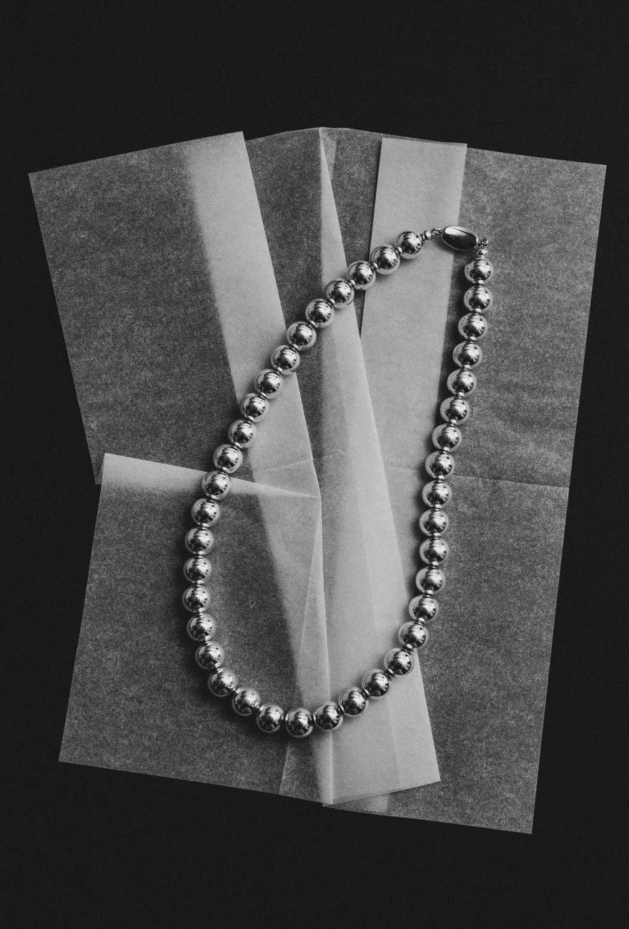 Maslo Jewelry – wholesale Beaded/pearl necklace – Silver Senna Necklace2