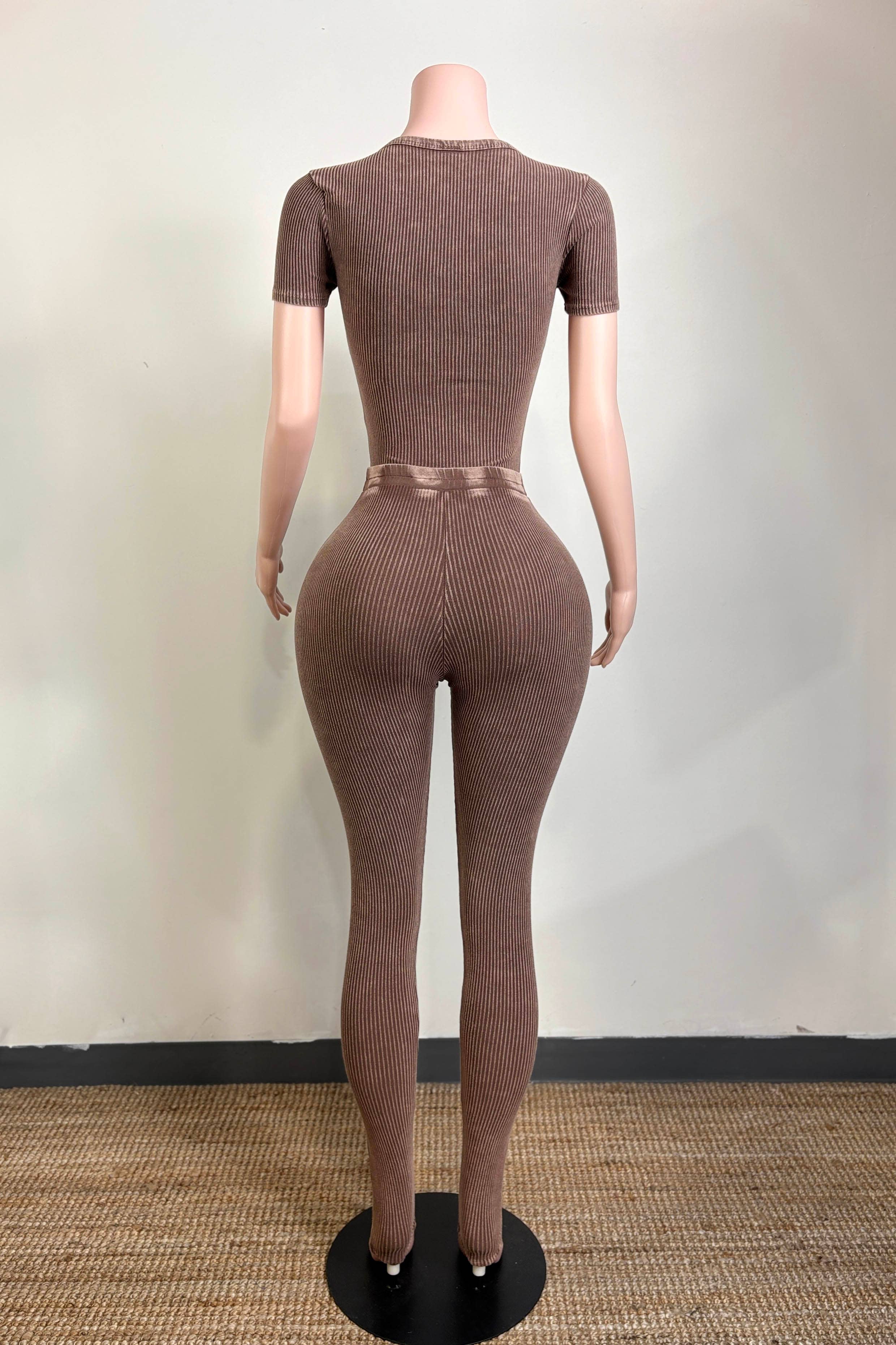 Dalia Studio – Engroshandel Jumpsuit - Dame – MINERALVASKET FORLYNLÅS KONTOUR JUMPSUIT14