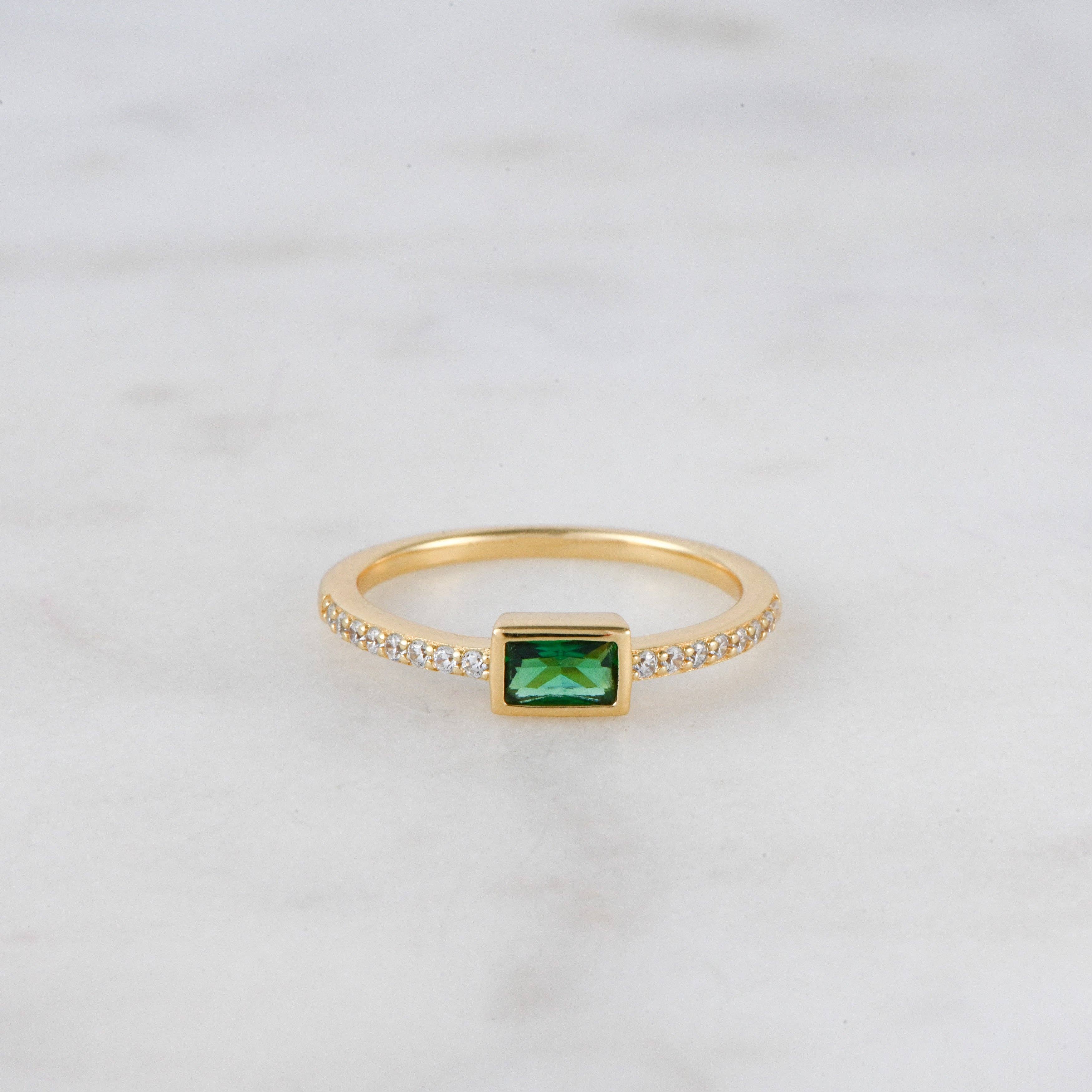 Sami Jewels – Engroshandel Ring med sten – Smaragd Baguette Ring2