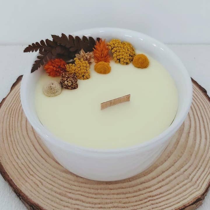 Candela decorativa - Arancia e cannella 200 g per la vendita all'ingrosso da parte di Saboaria da Sofia