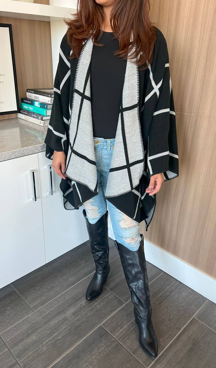 Justin & Taylor - Wholesale Kimono - Women's - Shiver | Plaid Kimono Two-Toned Fall & Winter Shawl11