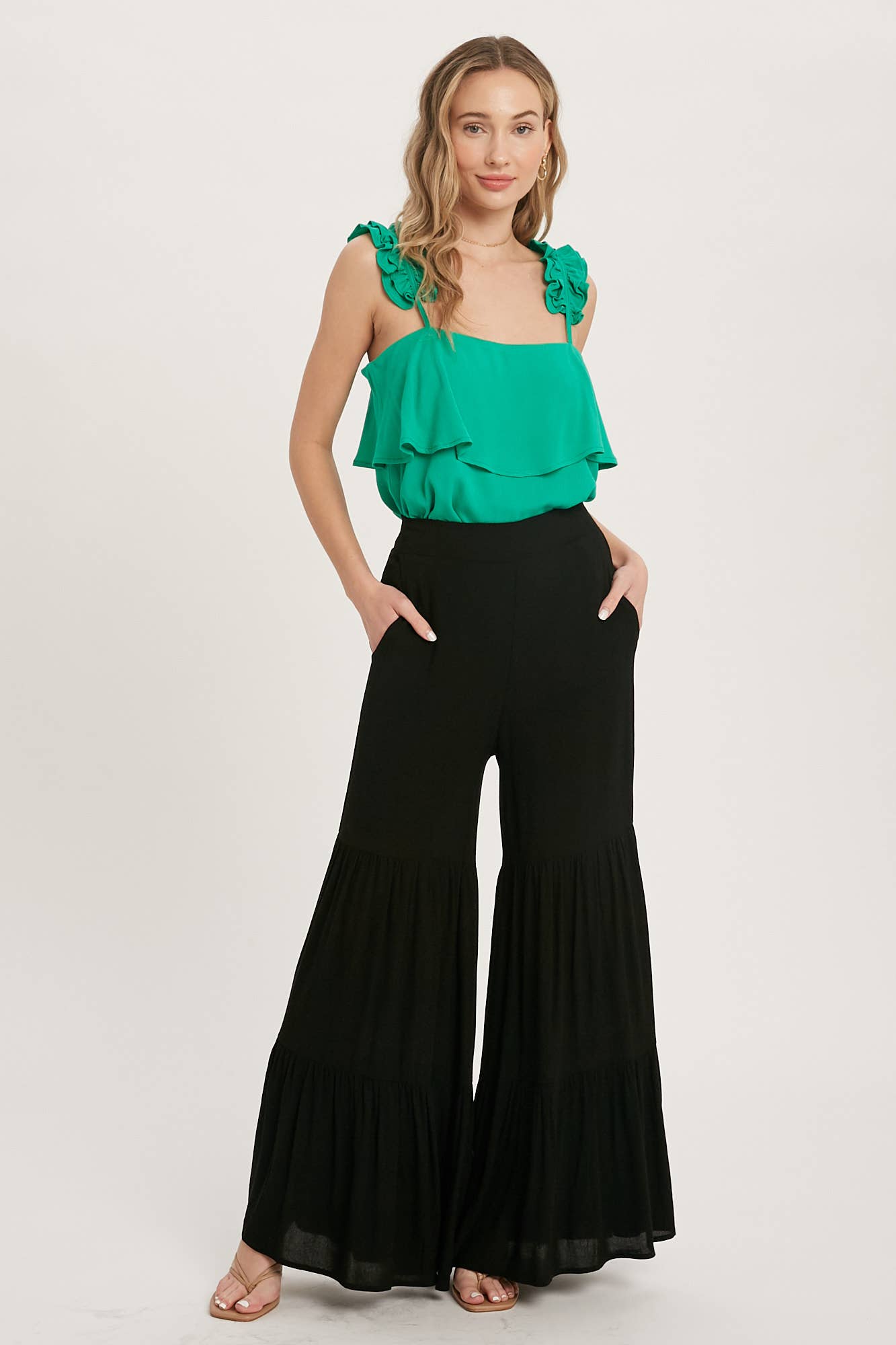 Bluivy – wholesale Byxor - Dam – TIERED VOLANG HÖG MIDJA BREDA BEN BYXOR29