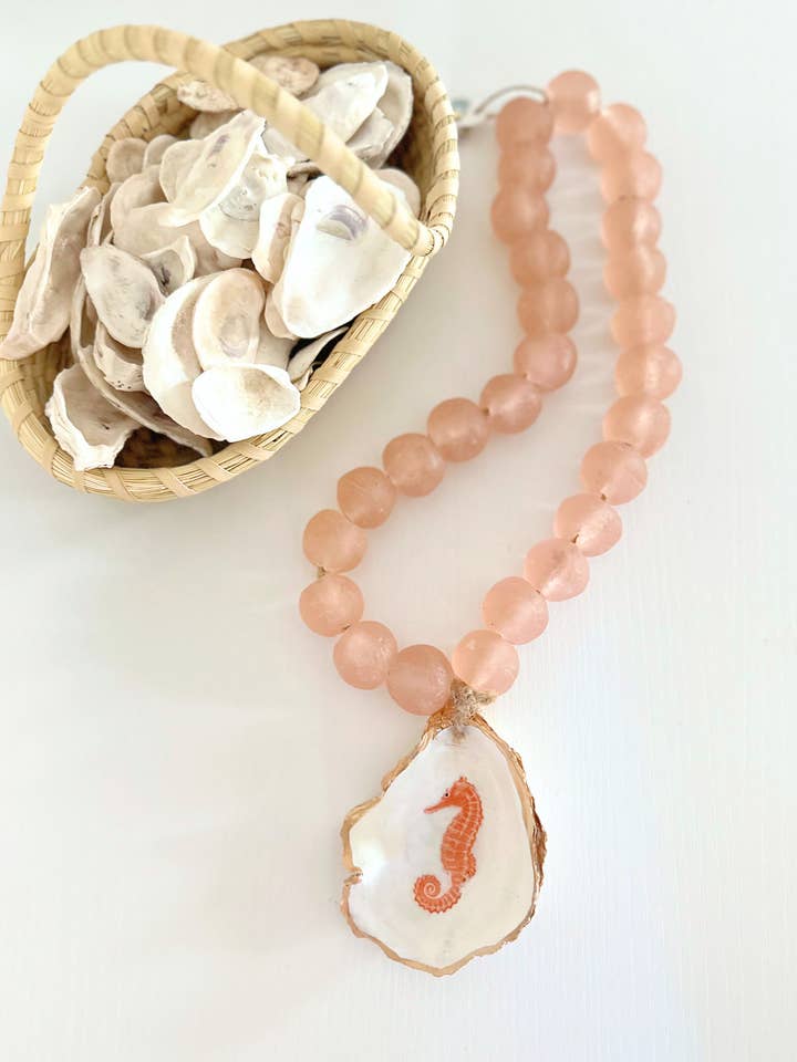 Verre de mer décoratif + Perles d'huître pour la vente par Island Oyster Co