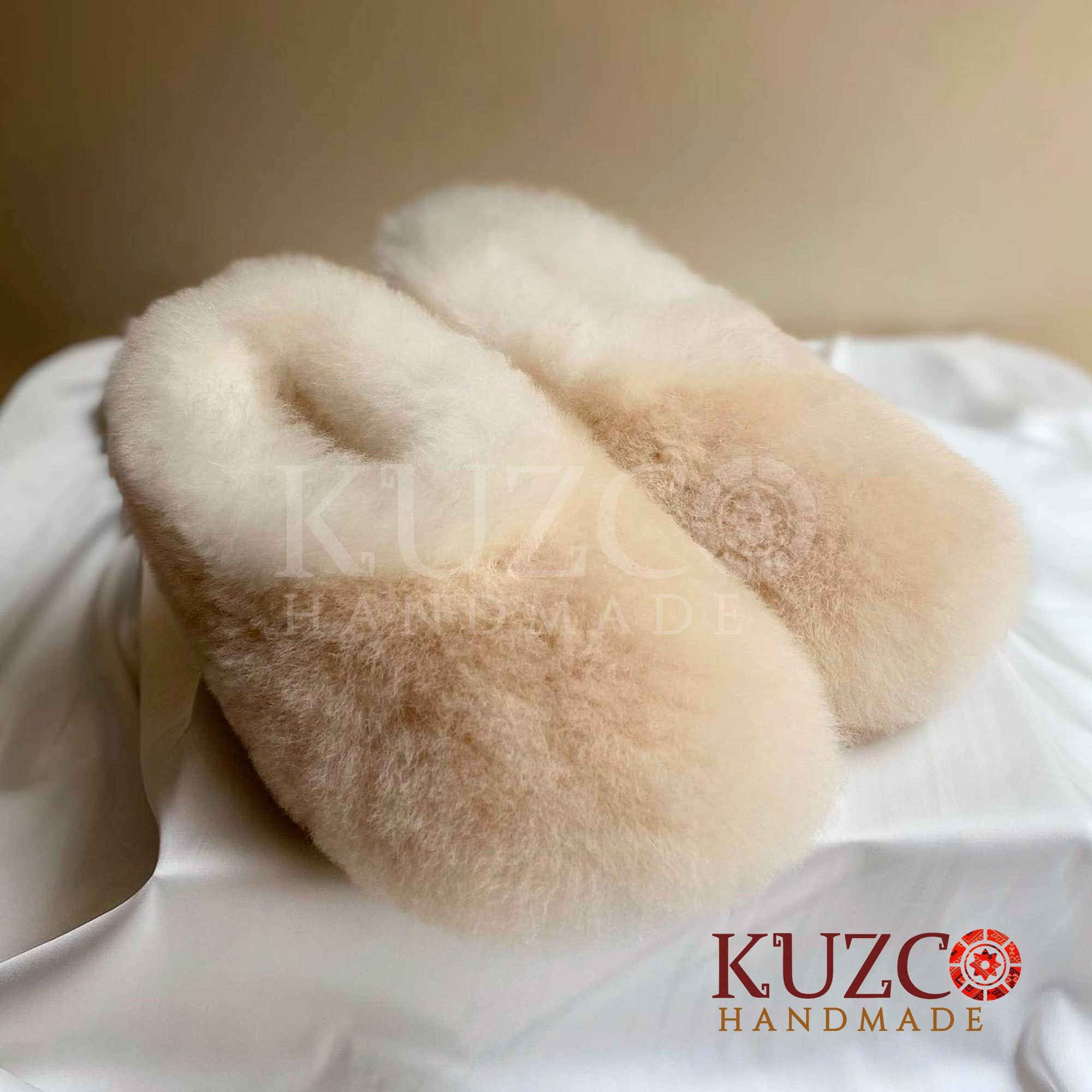 KuzcoHandmade - Wholesale Slippers - Women's - Handmade Alpaca Fur Slippers for Women4