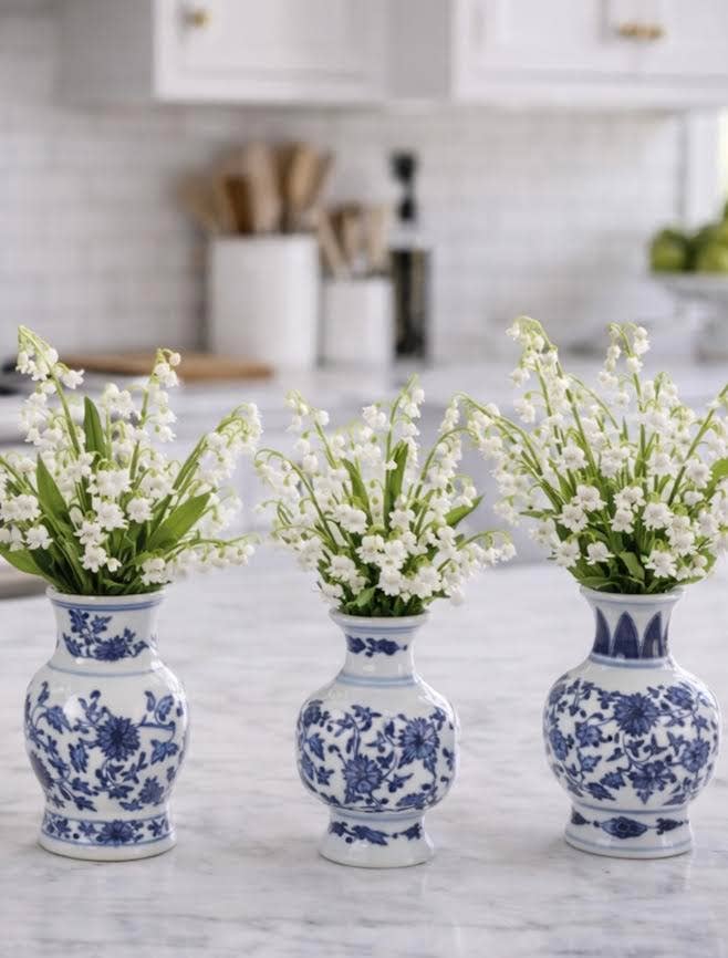 The Enchanted Home - Wholesale Vase - Set of 5 Mini Soft Blue Bud Vases1