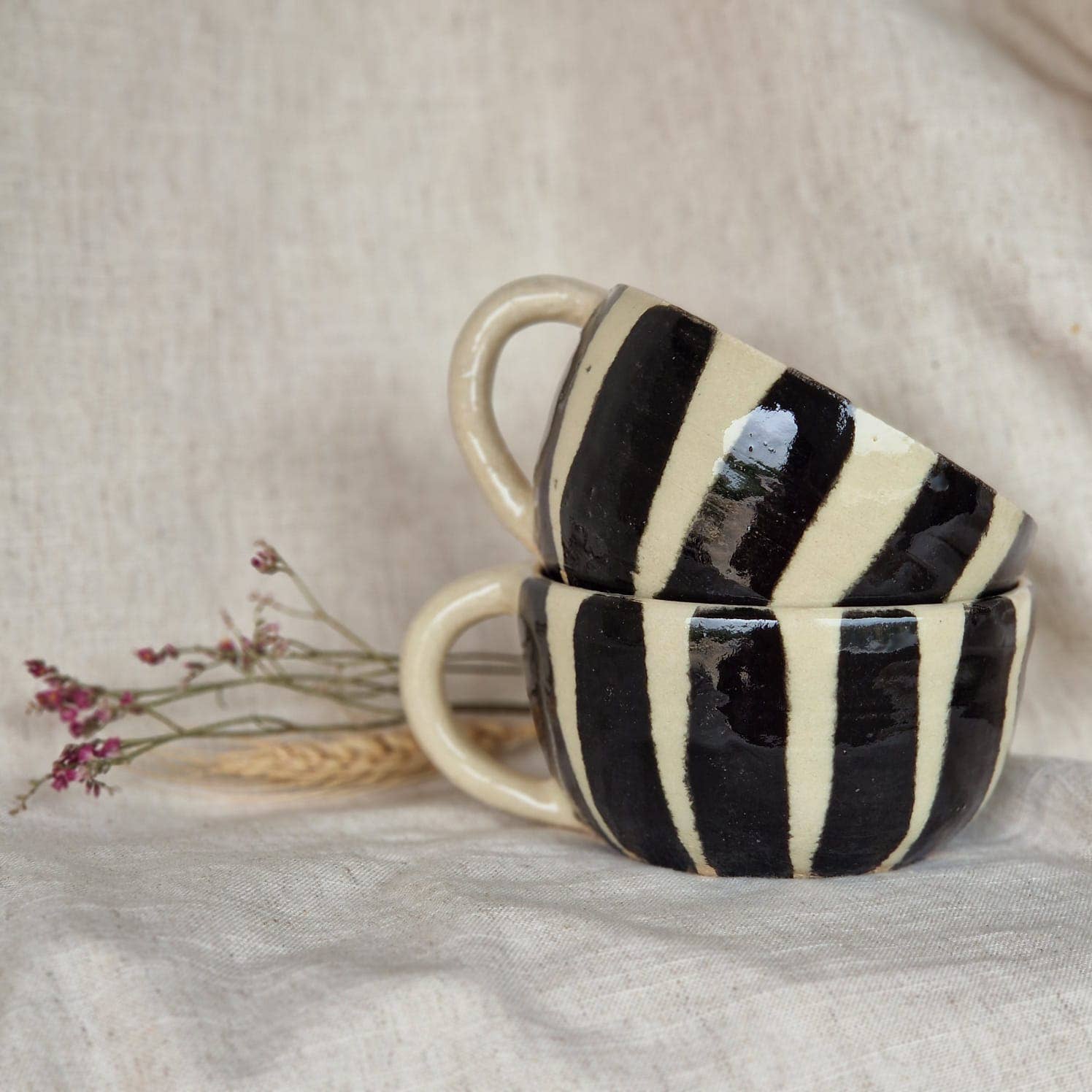 Charlotte Manser Ceramics – wholesale Coffee mug – Stripe 300ml Cappuccino Mug1