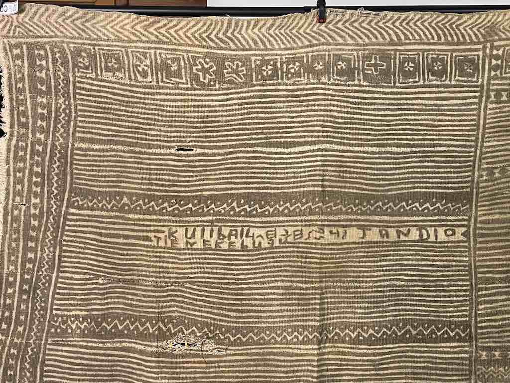 The Niger Bend - Wholesale Tapestry/Textile - Vintage Traditional Bogolan Mudcloth Mali African Textile | 51 x 37"5