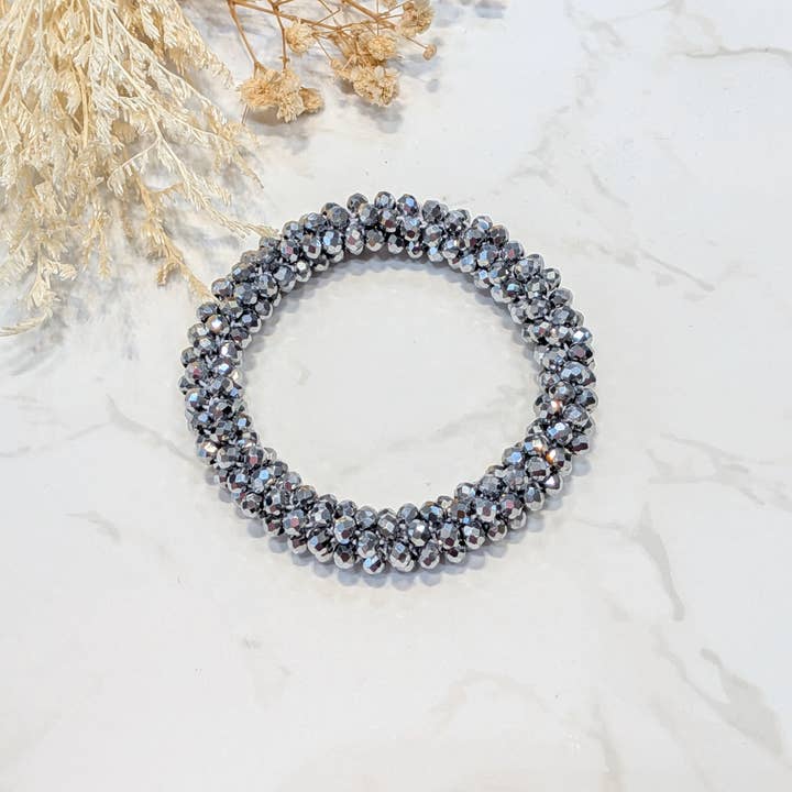 LOLO & YAYA - Wholesale Link & Chain Bracelet - Black-tone crystal effect bracelet17