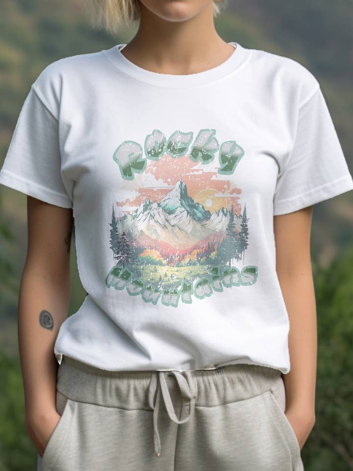 NAT-16 Rocky Mountain grafisk T-shirt for engroshandel hos NTITEES INC