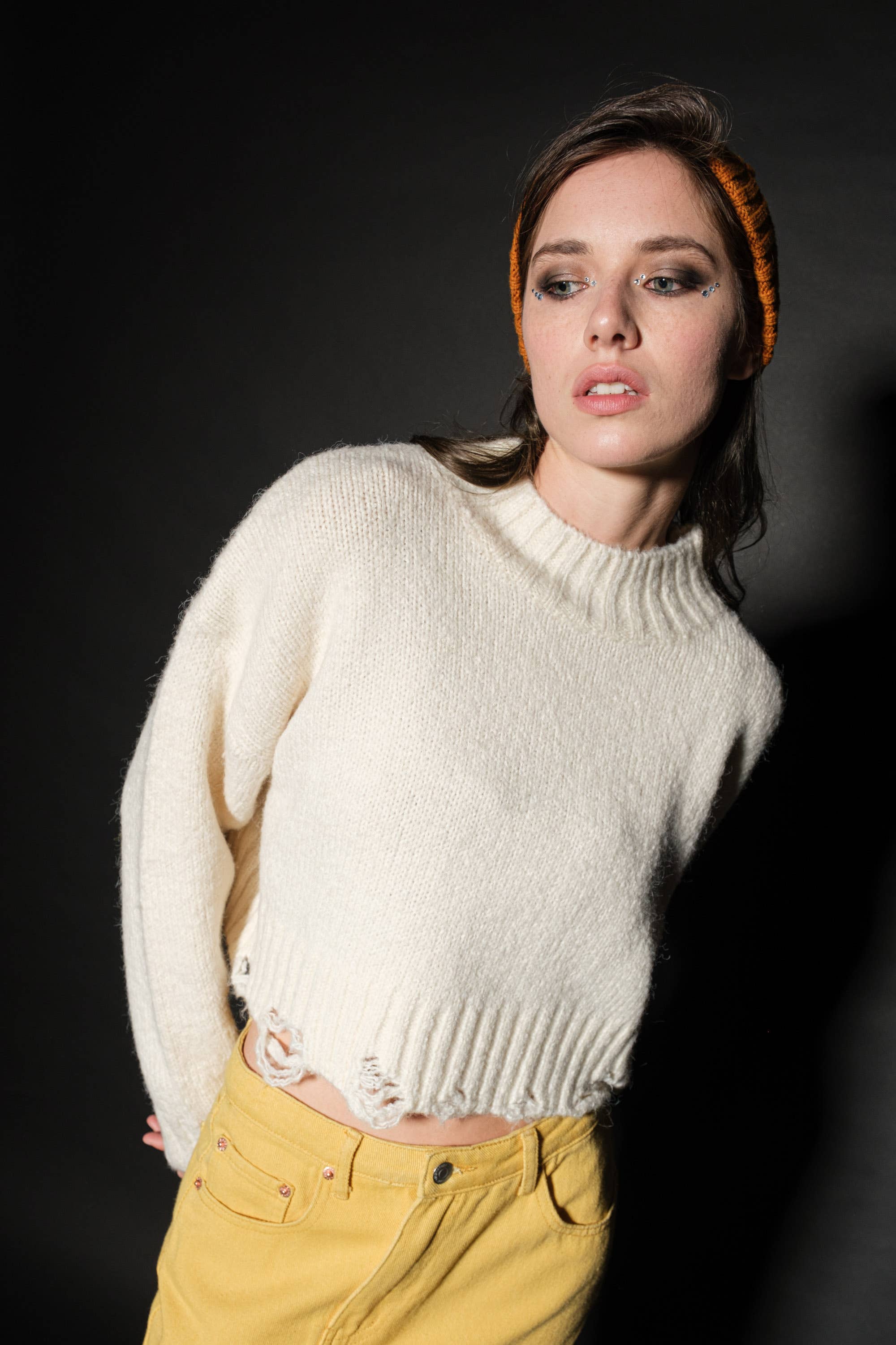 Signature 8 - Wholesale Knit Sweater - Women's - CROP SWEATER S623512