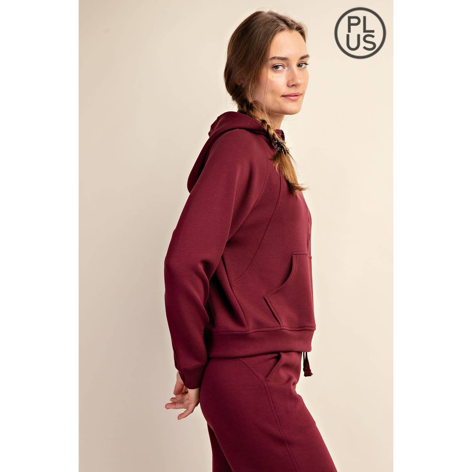 Rae Mode - Vente Veste de sport – femme - VESTE À CAPUCHE QUART DE ZIP EN SCUBA MODAL GRANDE TAILLE22